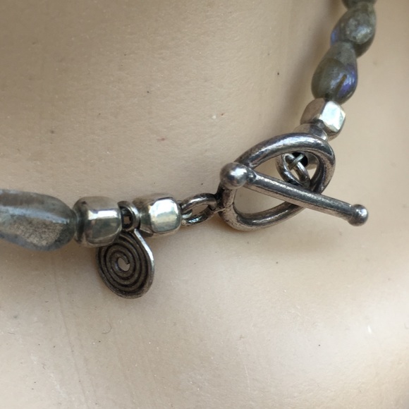 LABRADORITE NECKLACE - Picture 2 of 5